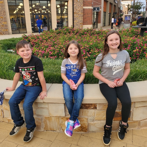 Meet your Posher, Tammy Gullick - Picture 8 of 8